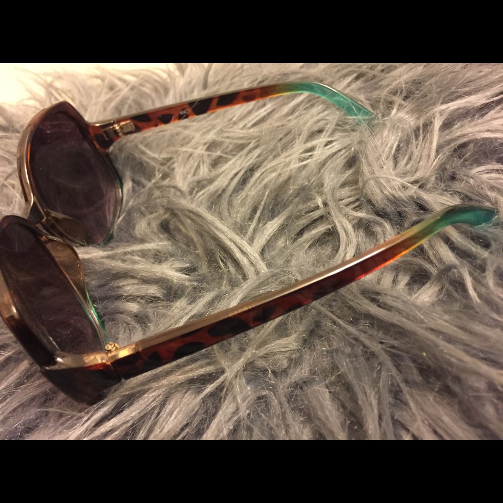 Cheetah Print Sunglasses